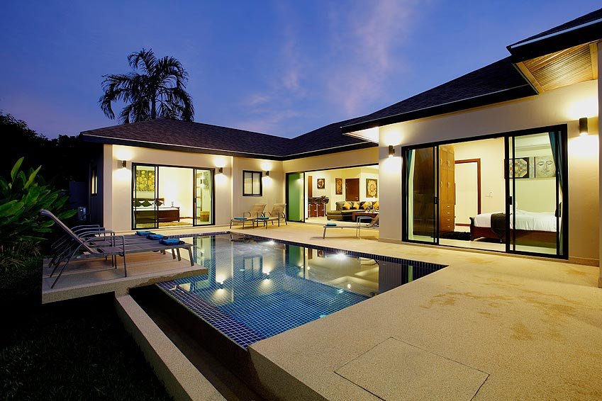 poolside infinity nightime onyx villa nai harn phuket holiday rental